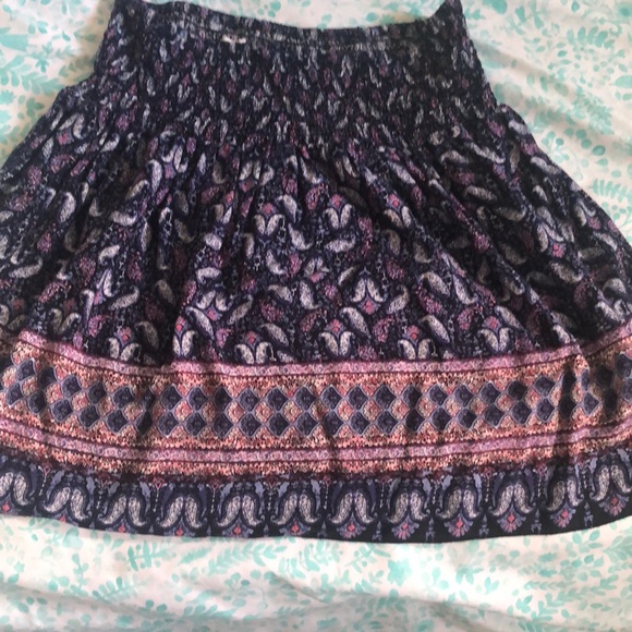 Garage skirt - Picture 1 of 2